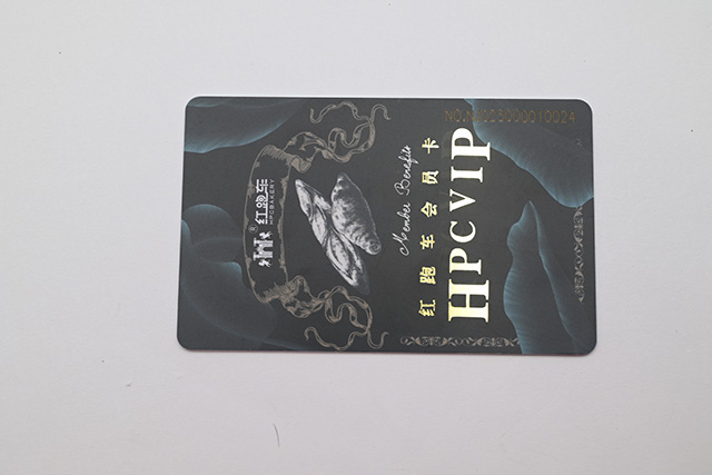 滴胶会员卡的特征怎样？？？？？？？