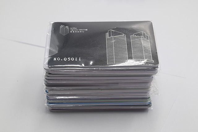 什么是异形滴胶卡，，，，，异形滴胶卡的制作