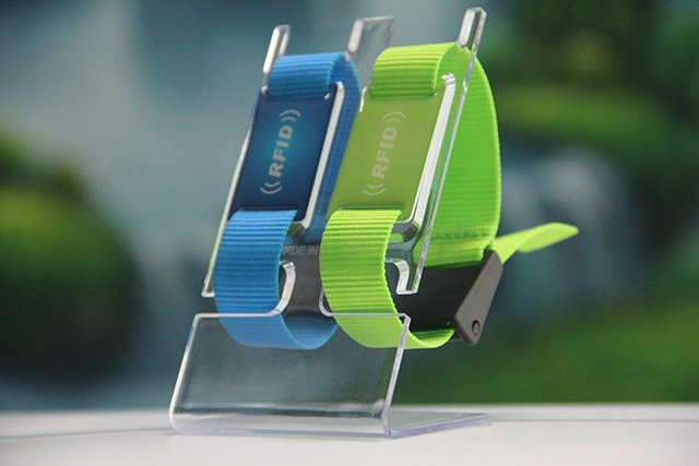 织唛腕带拆边难的缘故原由