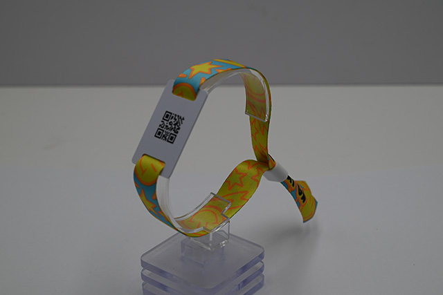 医院就诊卡适适用哪种类型的卡呢？？？？？？？