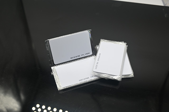 磁条可视卡简介，，，，，，磁条可视卡有什么特点和弱点