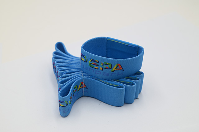 校园卡效劳是一项亲民工程，，，，，对住民来说很是利便实惠