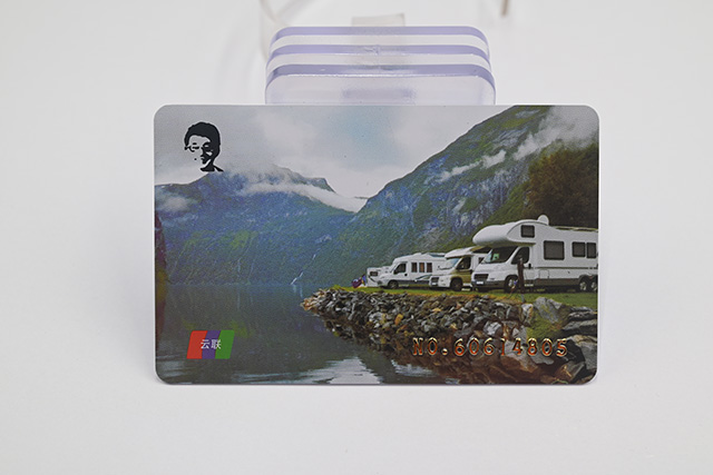 芯片卡与磁条卡之间有什么区别，，，，这个是我们需要相识的