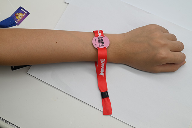 小区门禁卡用滴胶卡的利益？？？？？